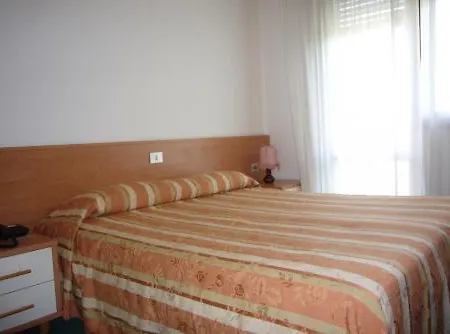 Hotel Kristall 3*