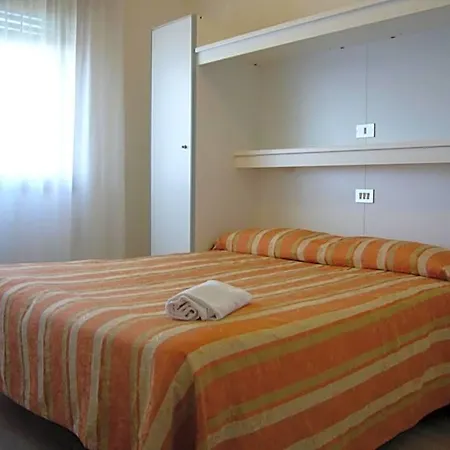 Hotel Kristall 3*